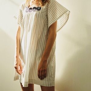 Madewell embroidered dress L